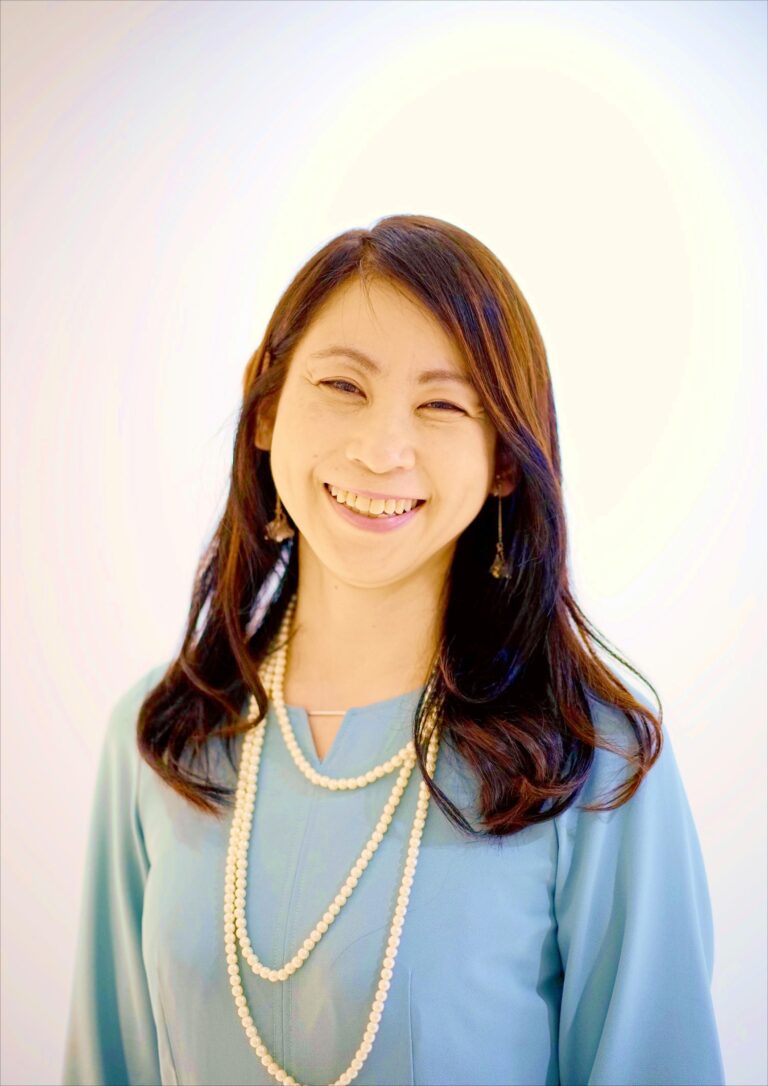 幸せな人を増やしたい！奈良に「第三の居場所」をつくる人｜心も身体も元気になる悟カフェ・宝樹幸子